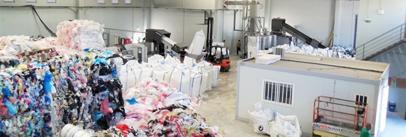 葡萄牙塑膠回收中心使用 POLYSTAR 機器運營